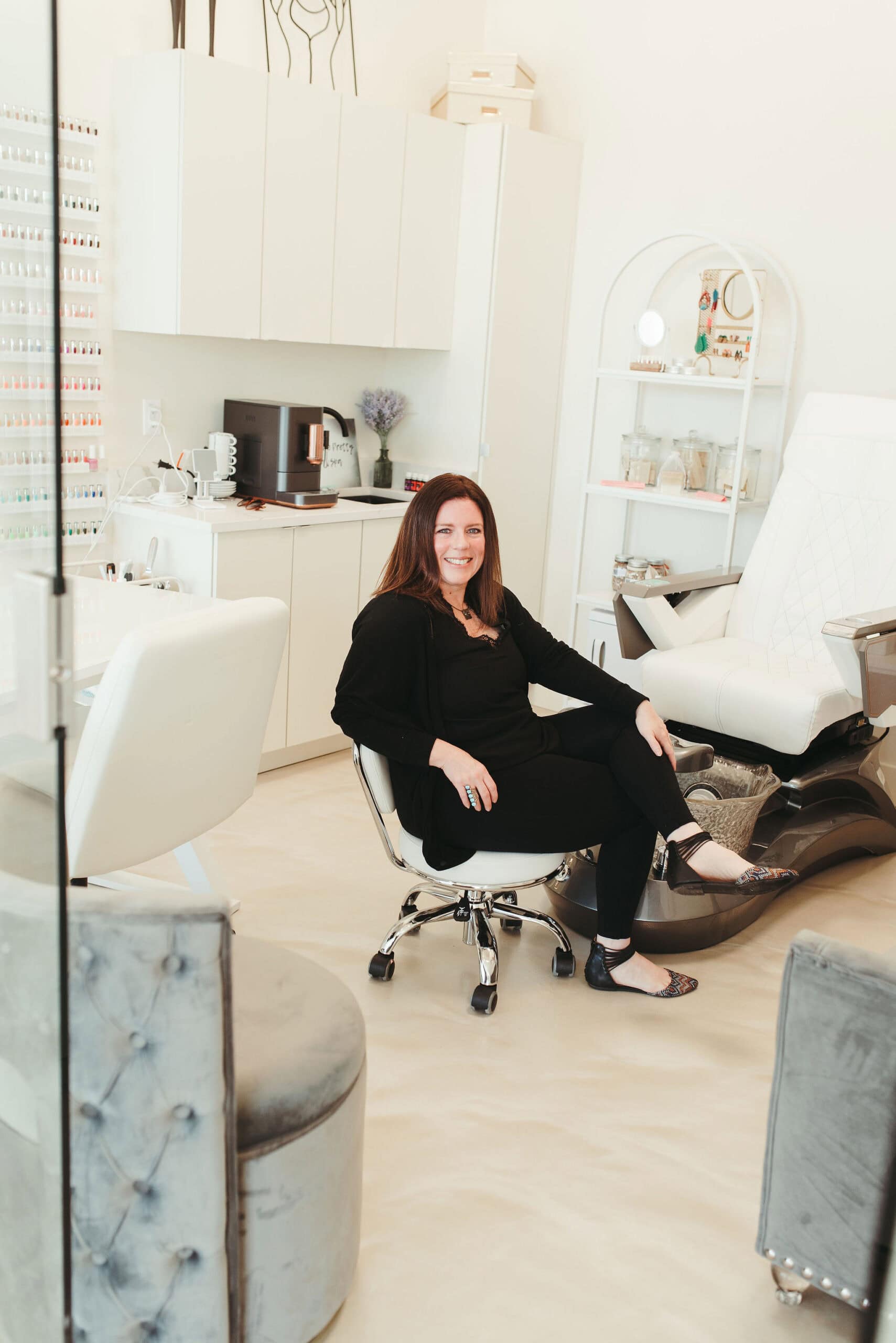 Suite 11 Paint Me Pretty Nail Spa